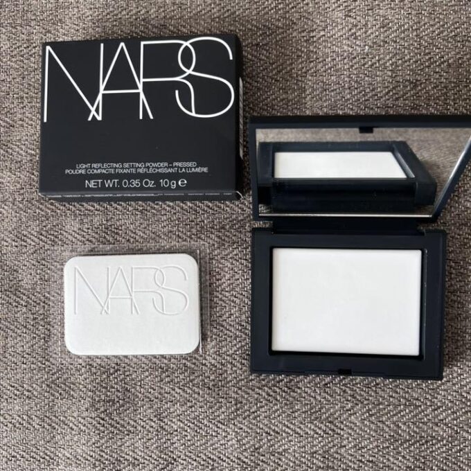 NARS リフ粉付属のパフ - 基礎化粧品